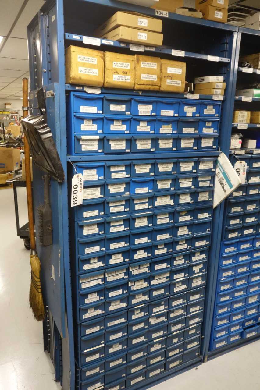 Contents of 1x section shelving - SHELVING