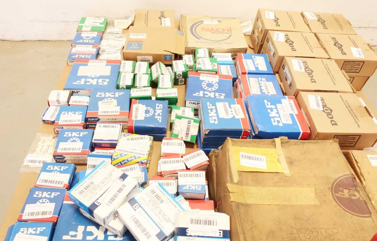 1 PALLET OF ASSORTED BEARINGS - BEARINGS