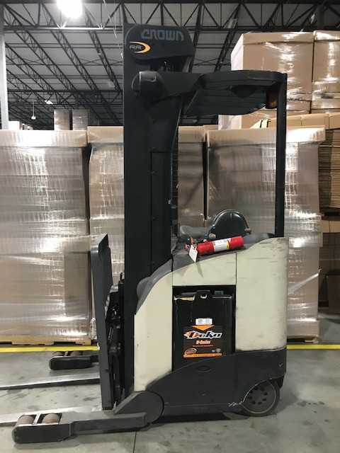 2005 Crown RR522045TT240 reach truck, Charlotte, NC - REACH TRUCKS
