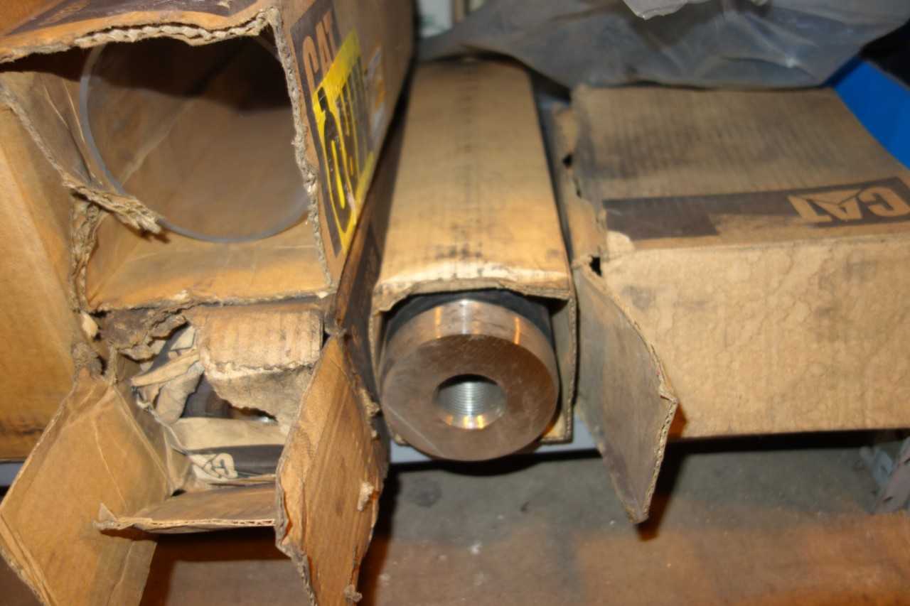 CONTENTS OF SHELVING, CAT HEAVY EQUIPMENT PARTS - SHELVING