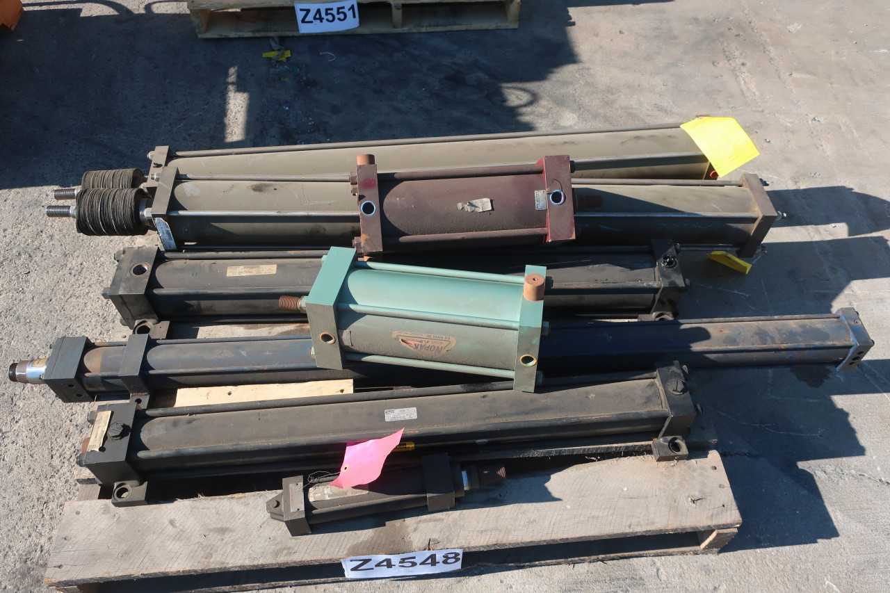 1 PALLET OF ASSORTED HYDRAULIC AND PNEUMATIC CYLINDERS - HYDRAULIC CYLINDERS