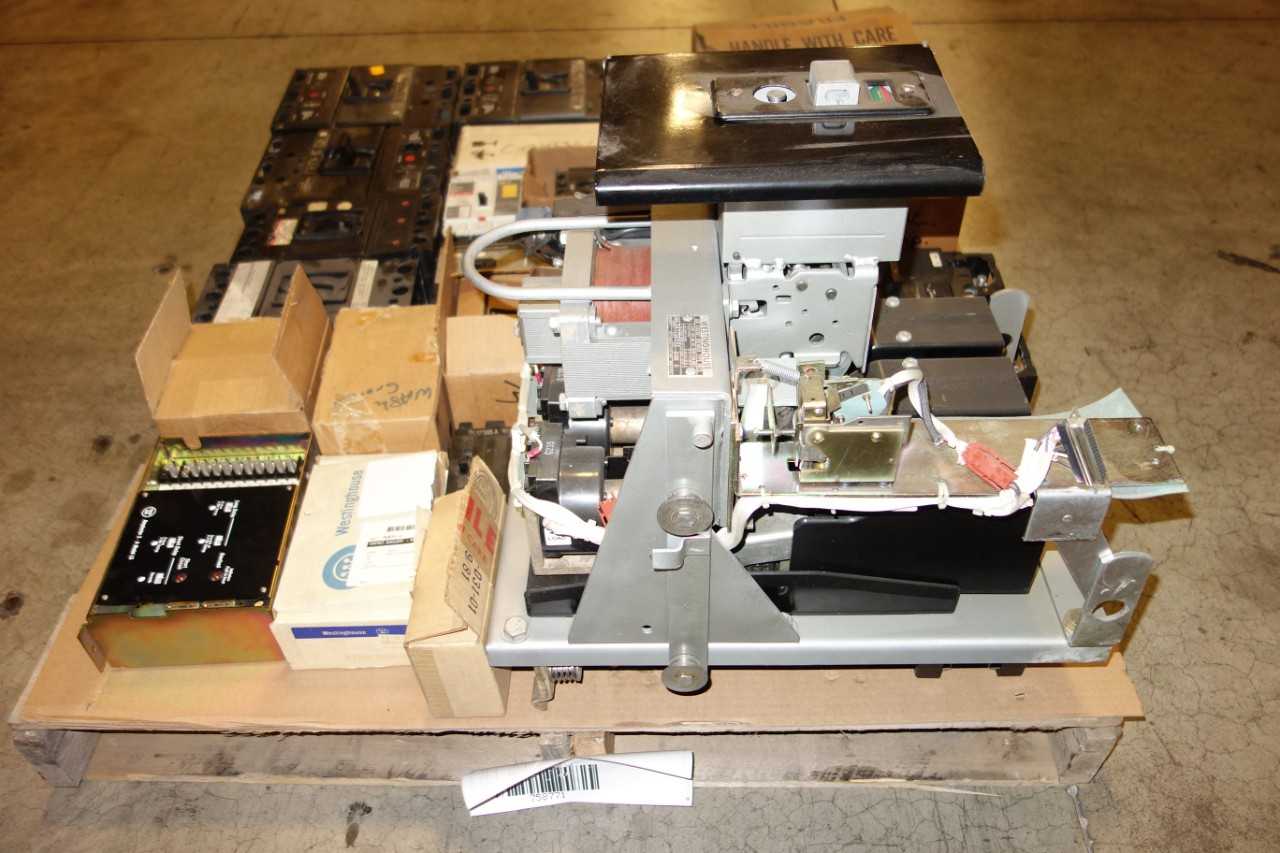 1 PALLET OF ASSORTED MOLDED CASE CIRCUIT BREAKERS, TRIP UNIT, BREAKER PARTS AND ACCESSORIES - CIRCUIT BREAKERS