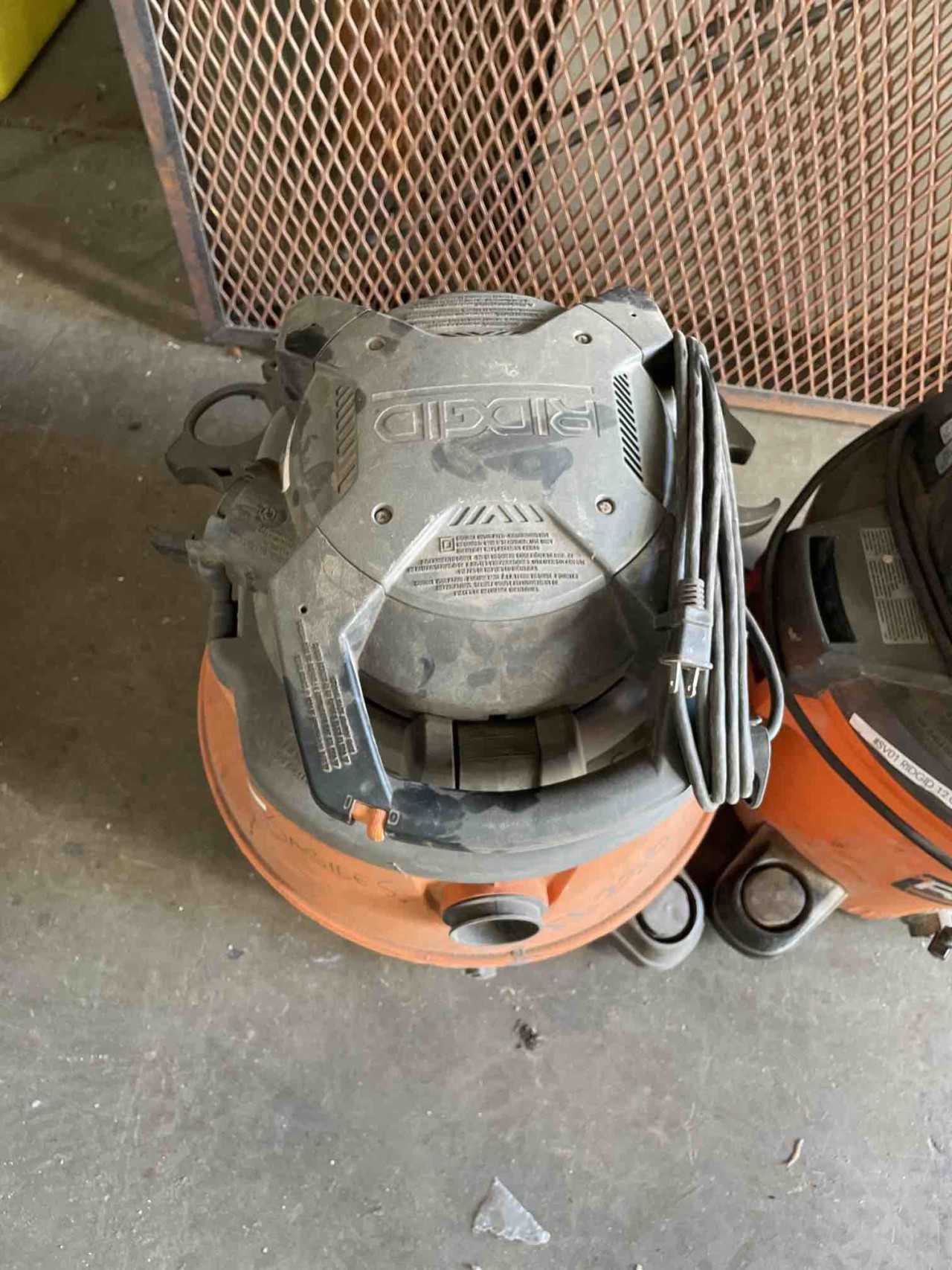 Lot of 2 Ridgid Shop Vacuum 12 gallon - MATERIAL HANDLING