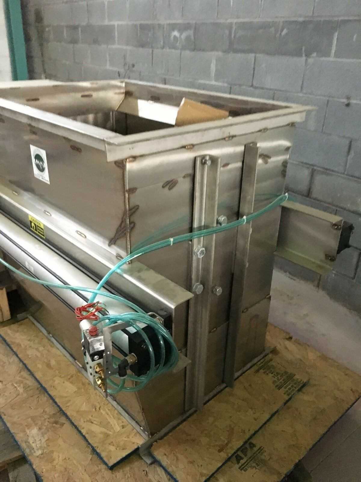 NEW MPI MAGNET FFC-36-SC-S FREE FLOW SELF CLEAN WITH CHUTE MAGNETIC PRODUCTS - FLOW METER