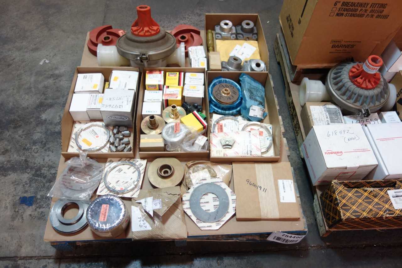 2 PALLETS OF ASSORTED PUMPS, PUMP PARTS, ACCESSORIES - PUMPS