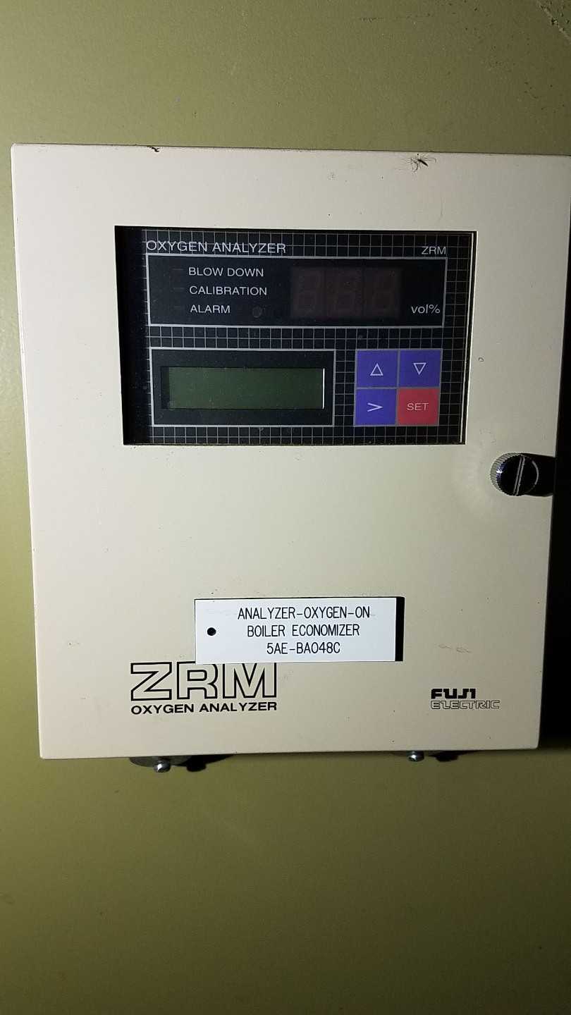 LOT OF 4 ZIRCOMAT ZRM1BY11-1-Z OXYGEN ANALYZER - MACHINING ACCESSORIES & TOOLING