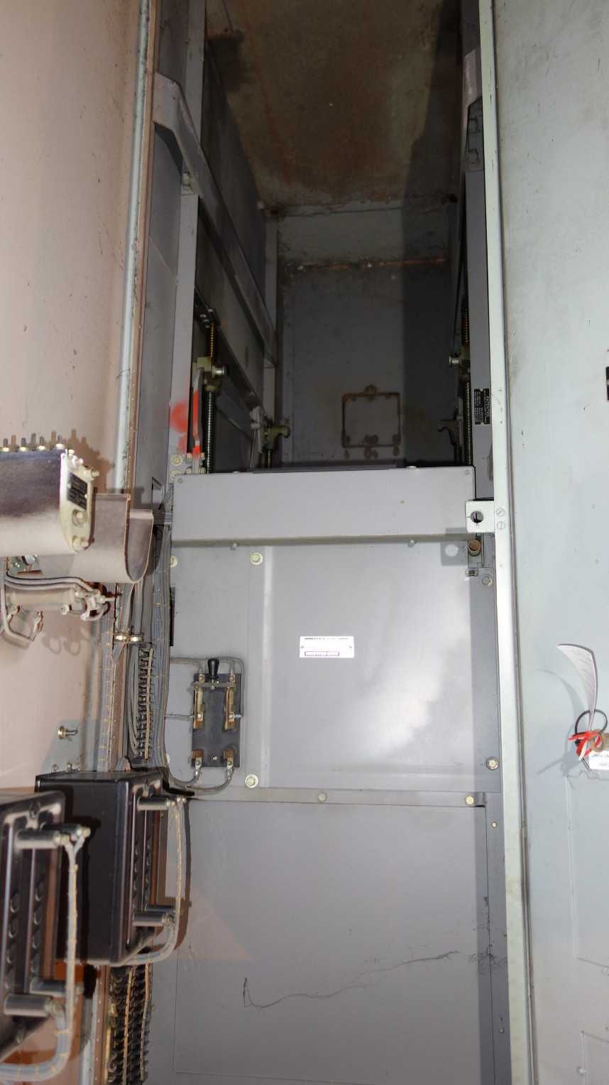 16 SECTIONS ALLIS CHALMERS HJ 1200A 5000V-AC SWITCHGEAR (CABINET ONLY, NO BREAKERS, ALL ELECTRICAL COMPONENTS/CABLE INCLUDED) (DELAYED REMOVAL) - SWITCHGEAR