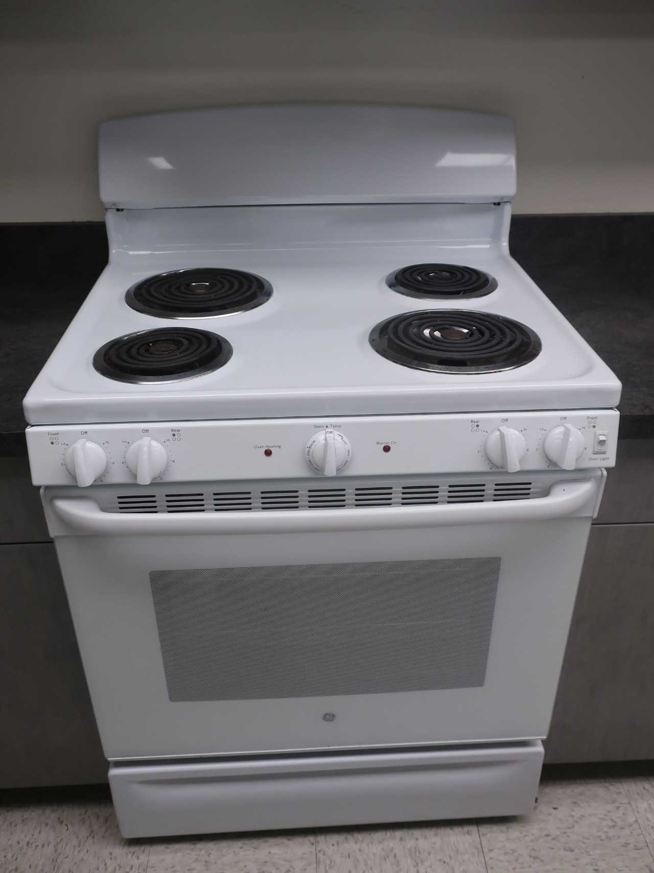 Free standing electric range, 30" - MACHINING ACCESSORIES & TOOLING