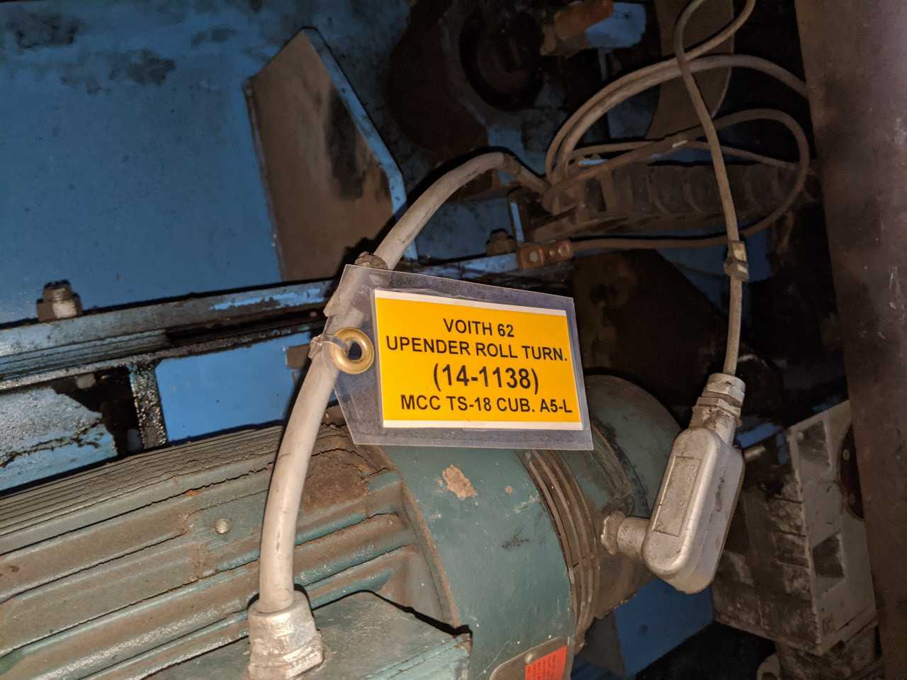 VOITH SULZER 62 63 UPENDER & STORAGE SLAT CONVEYOR ROLL TURNING DEVICE - CONVEYORS
