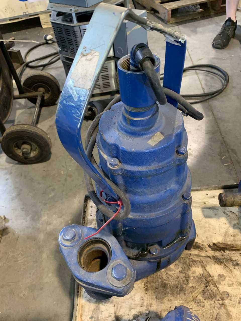 USED WEIL 2" SUBMERSIBLE SUMP PUMP 1413FJ451.691 - SUBMERSIBLE PUMP
