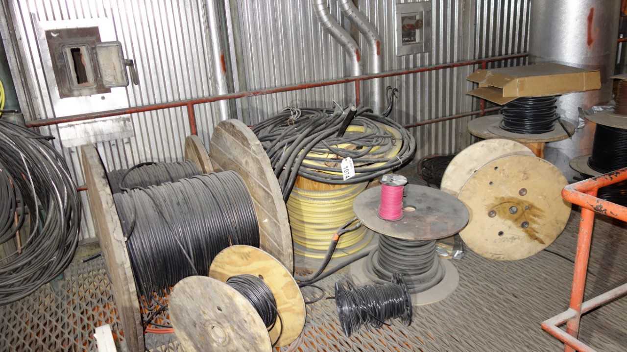 LOT OF ASSORTED SPOOLS OF WIRE (BACK SECTION & CORRIDORS) - ELECTRICAL COMPONENTS