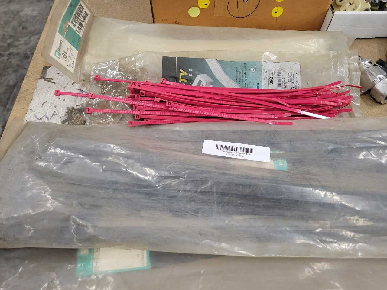[Eaton, GE, Bridgeport] Terminal Blocks, Outlets, Conduit Bodies - ELECTRICAL COMPONENTS