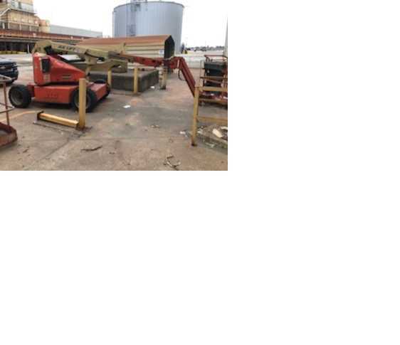 JLG E400AJP Articulating Boom Lift - BOOM LIFTS