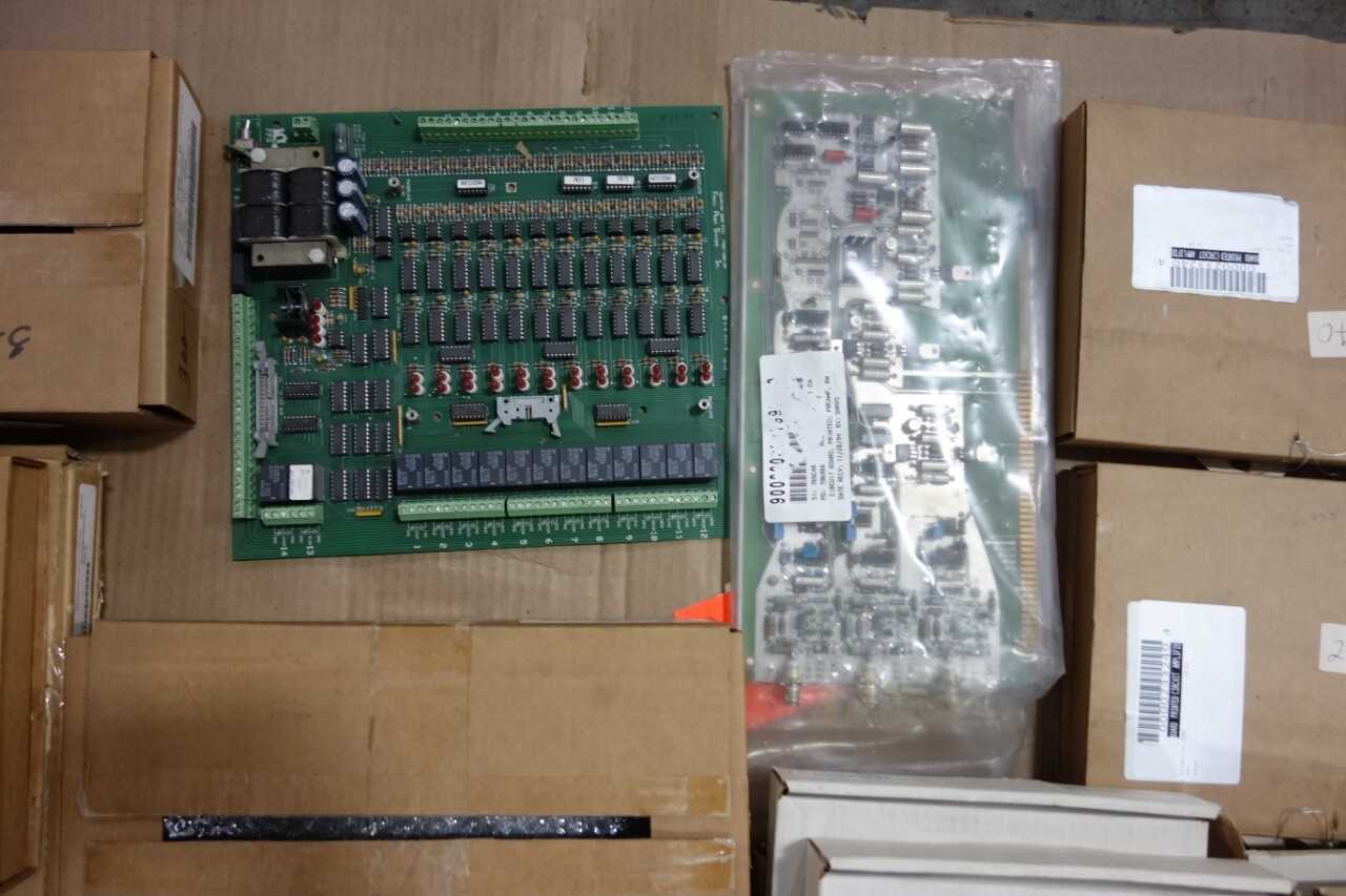 4 PALLETS OF ASSORTED PCB CIRCUIT BOARDS - AUTOMATION & CONTROLS
