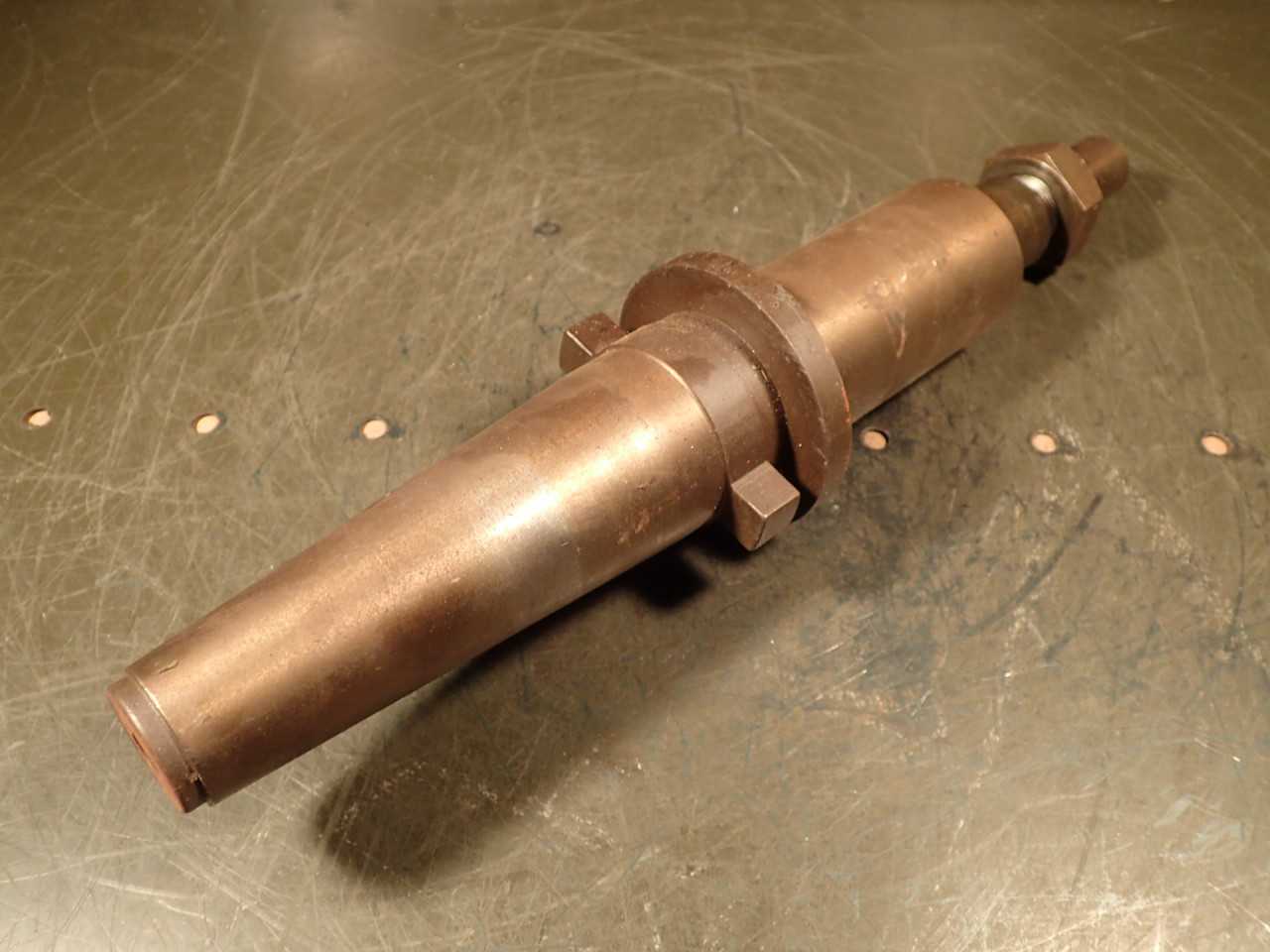 SIP Societe Genevoise Jig Boring Mill Taper 1-1/4" x 1-1/4 Horizontal Mill Arbor - MACHINING EQUIPMENT
