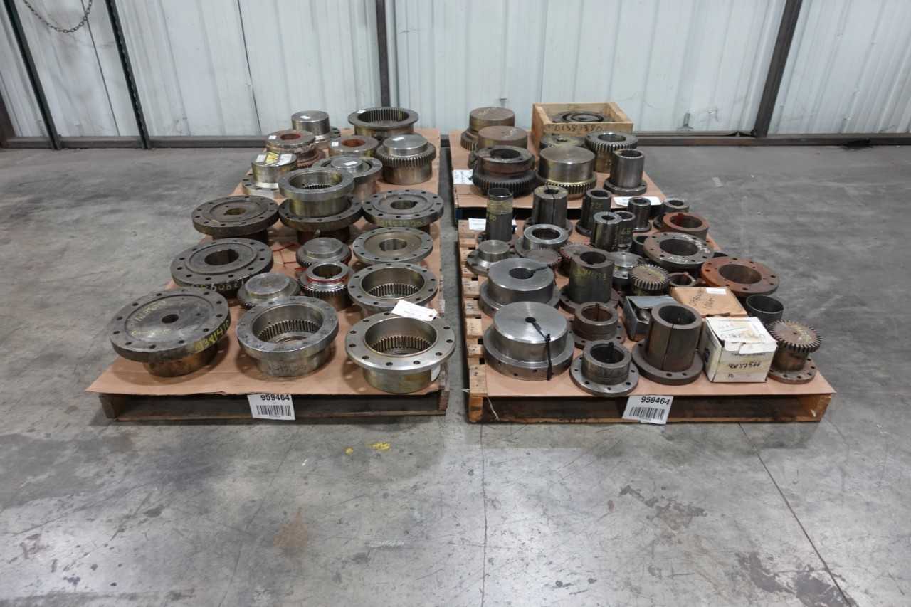 4 PALLETS OF ASSORTED HUBS AND COUPLINGS - HUB