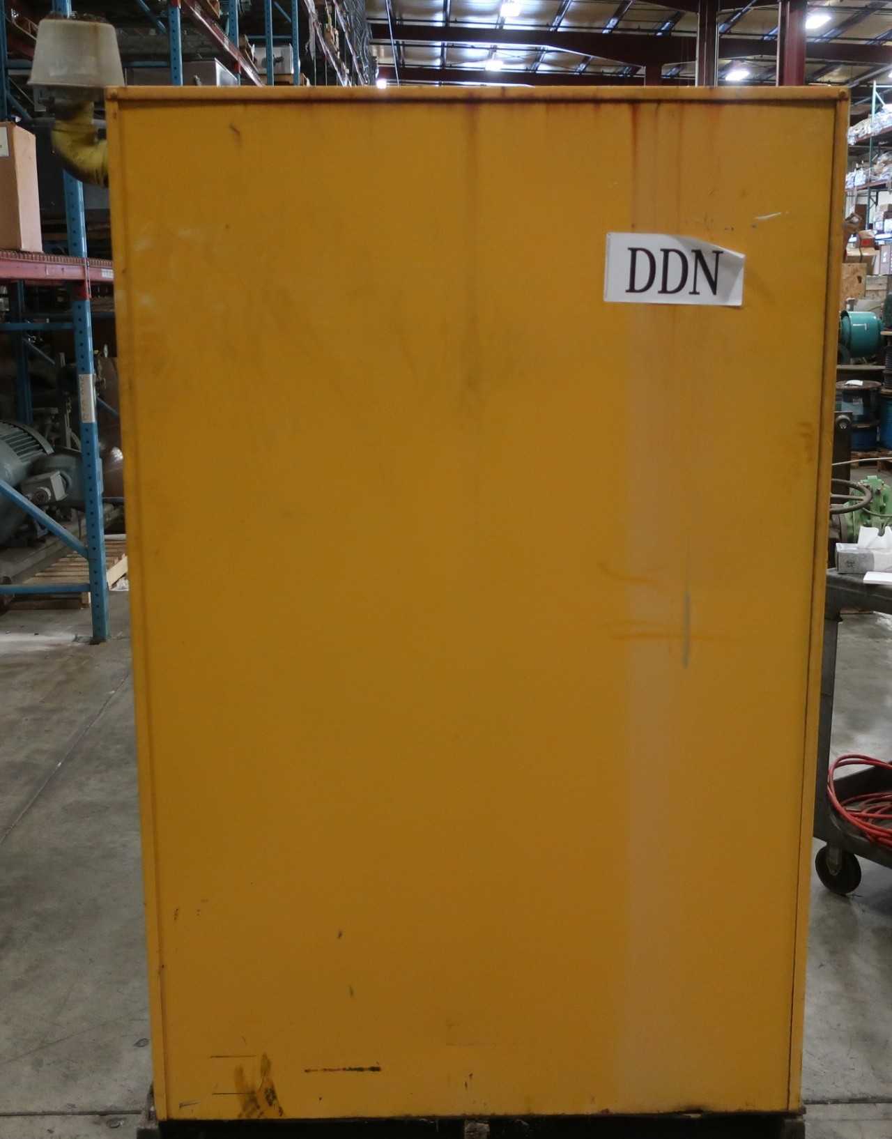 LYON 5444 FLAMMABLES 45GAL SAFETY STORAGE CABINET - TOOL STORAGE
