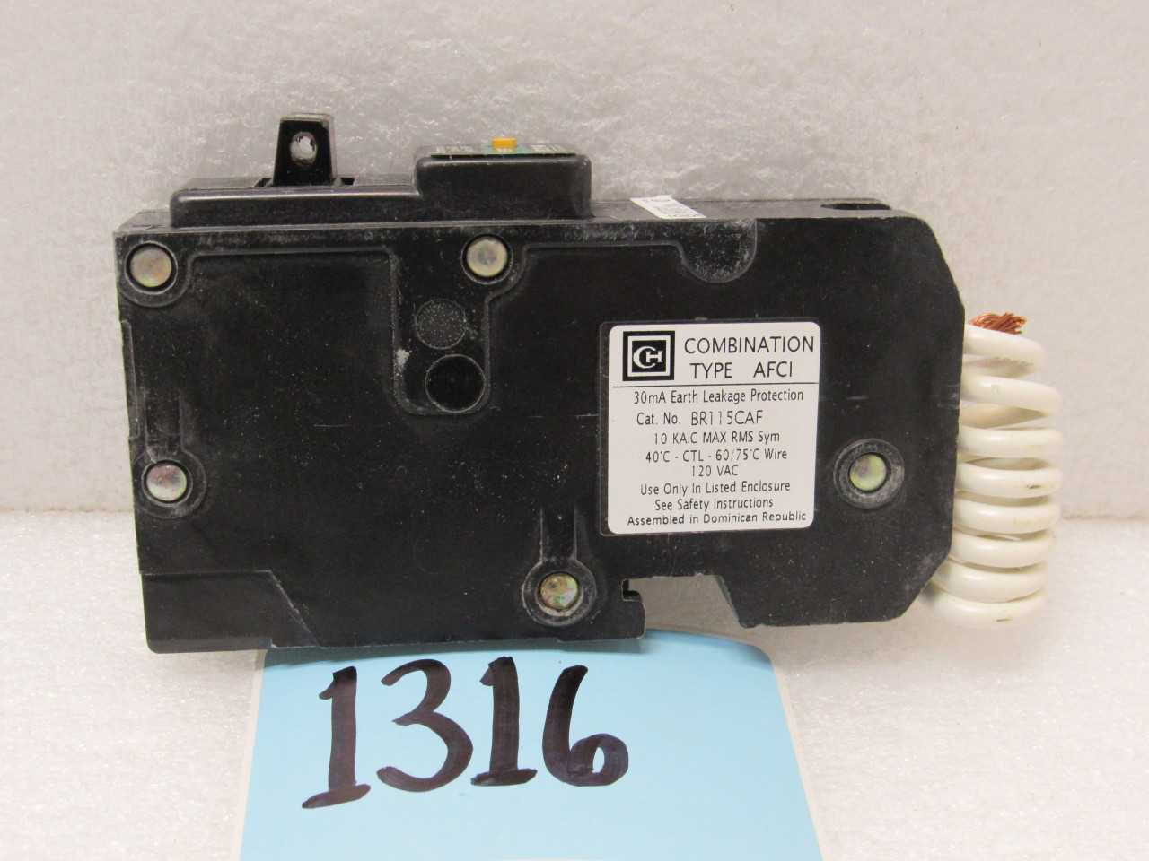 LOT OF EATON RESIDENTAL BREAKERS - MISCELLANEOUS