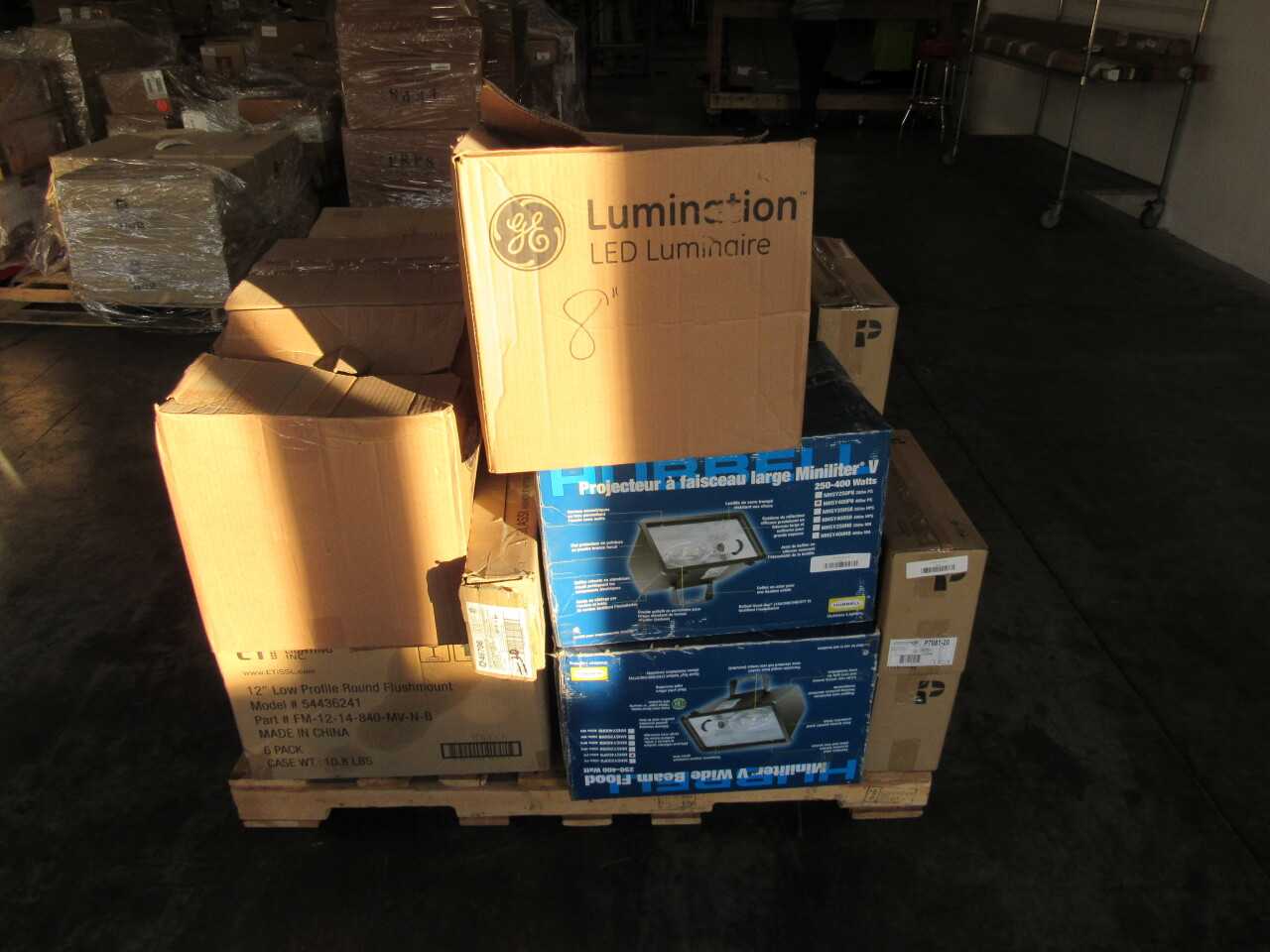 Pallet of 155x Assorted Lights, Batteries & Electrical Conduit/Fitting - LIGHTING