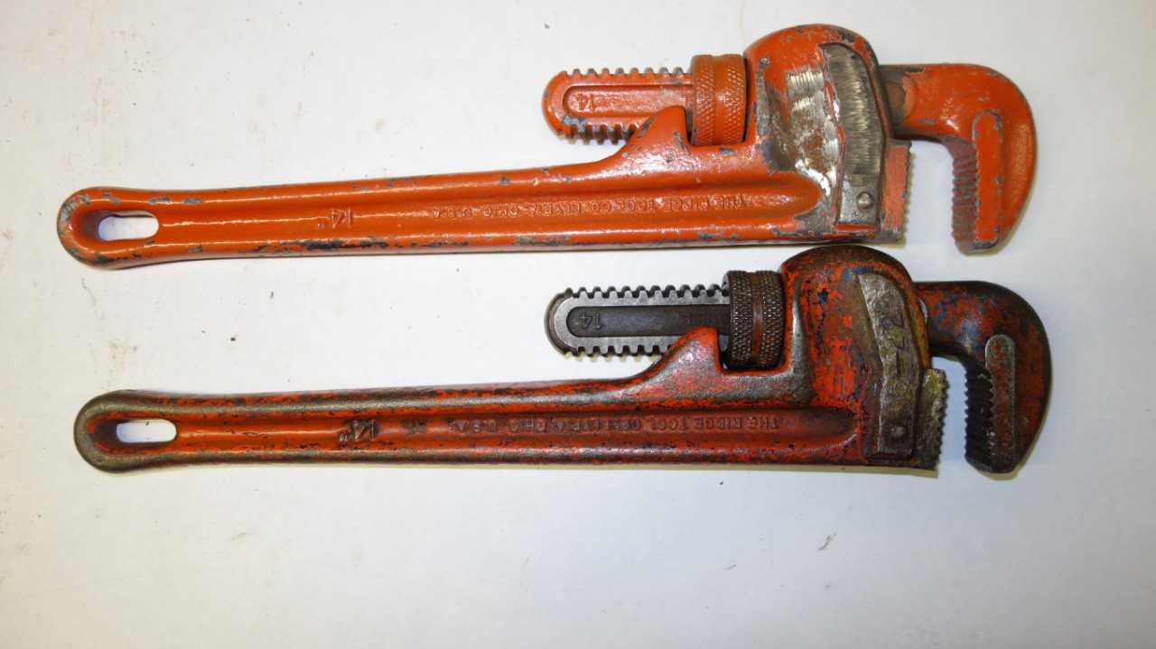LOT OF 5 RIDGID 14 IN ADJUSTABLE PIPE WRENCHES - HAND TOOLS
