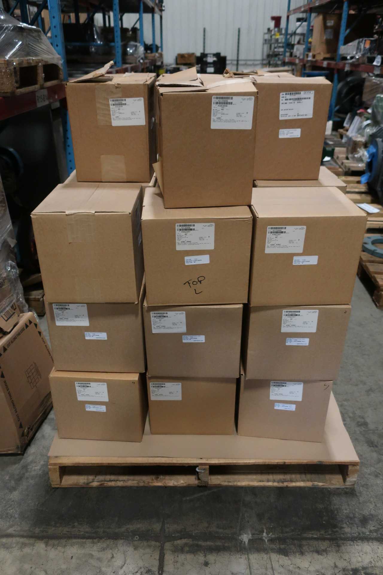 1 PALLET OF ASSORTED LAMP ASSEMBLYS - LIGHTING