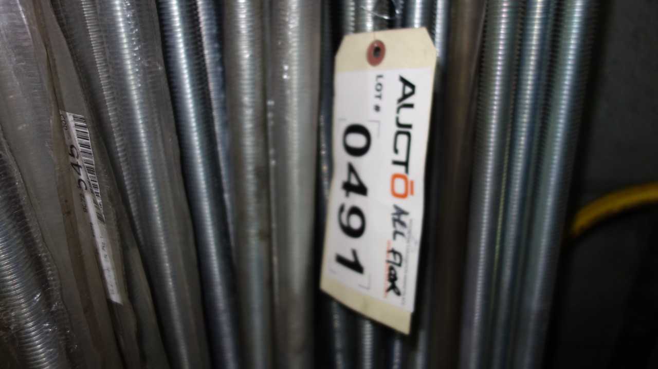 LOT OF ASSORTED THREADED RODS - INDUSTRIAL PARTS