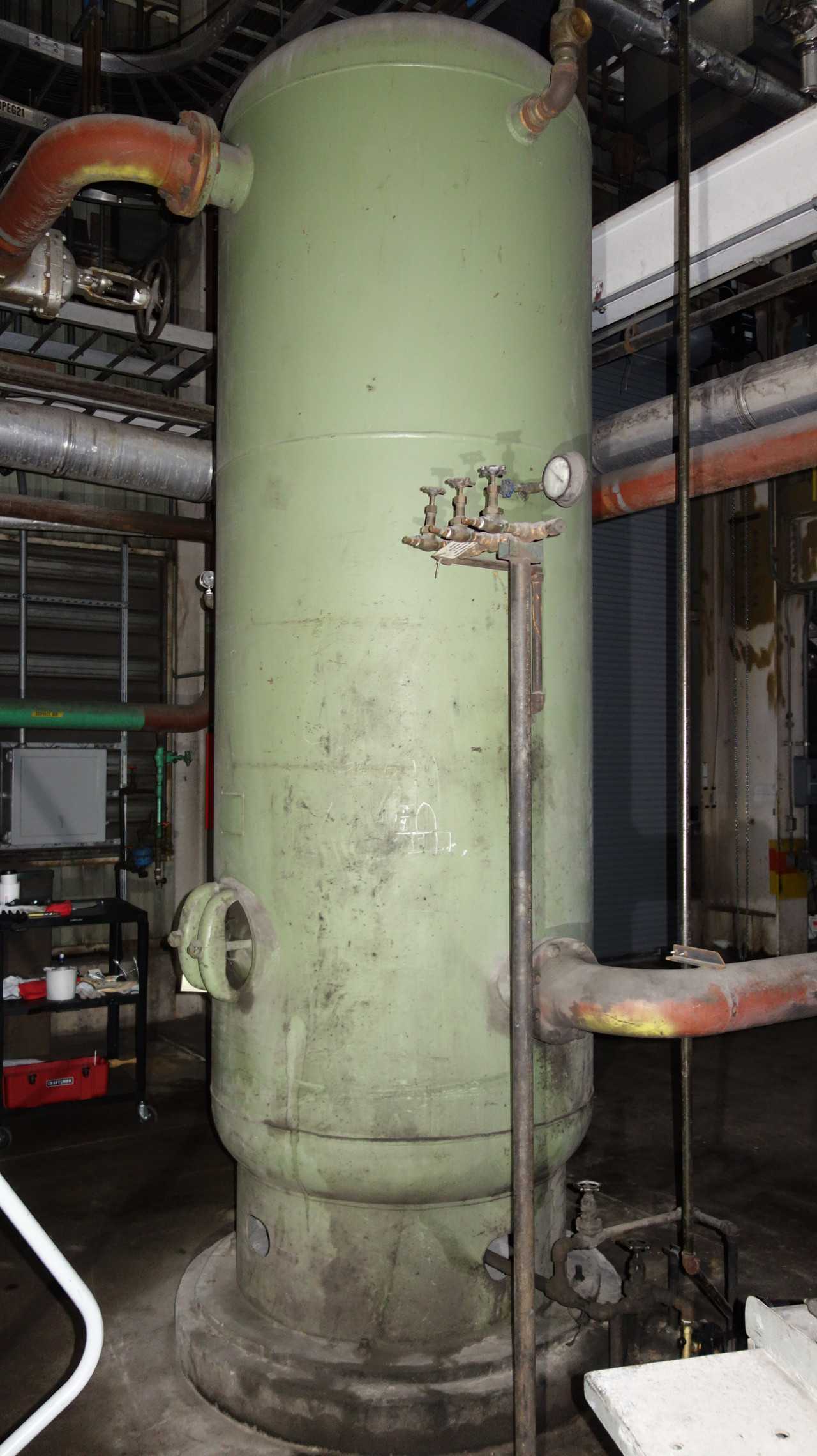 AIR RECEIVER TANK - PROCESS EQUIPMENT