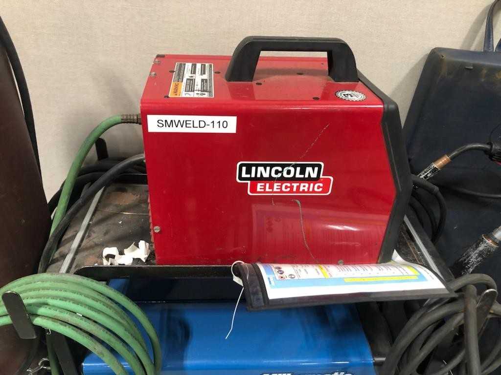 Lincoln Electric MIG Welder - WELDING EQUIPMENT