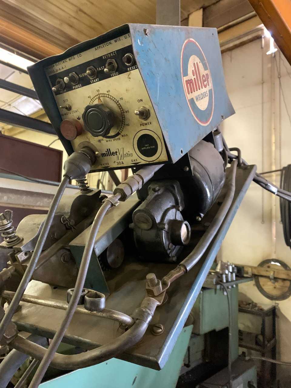 Miller Mig Welder with Miller wire feeder - WELDING EQUIPMENT