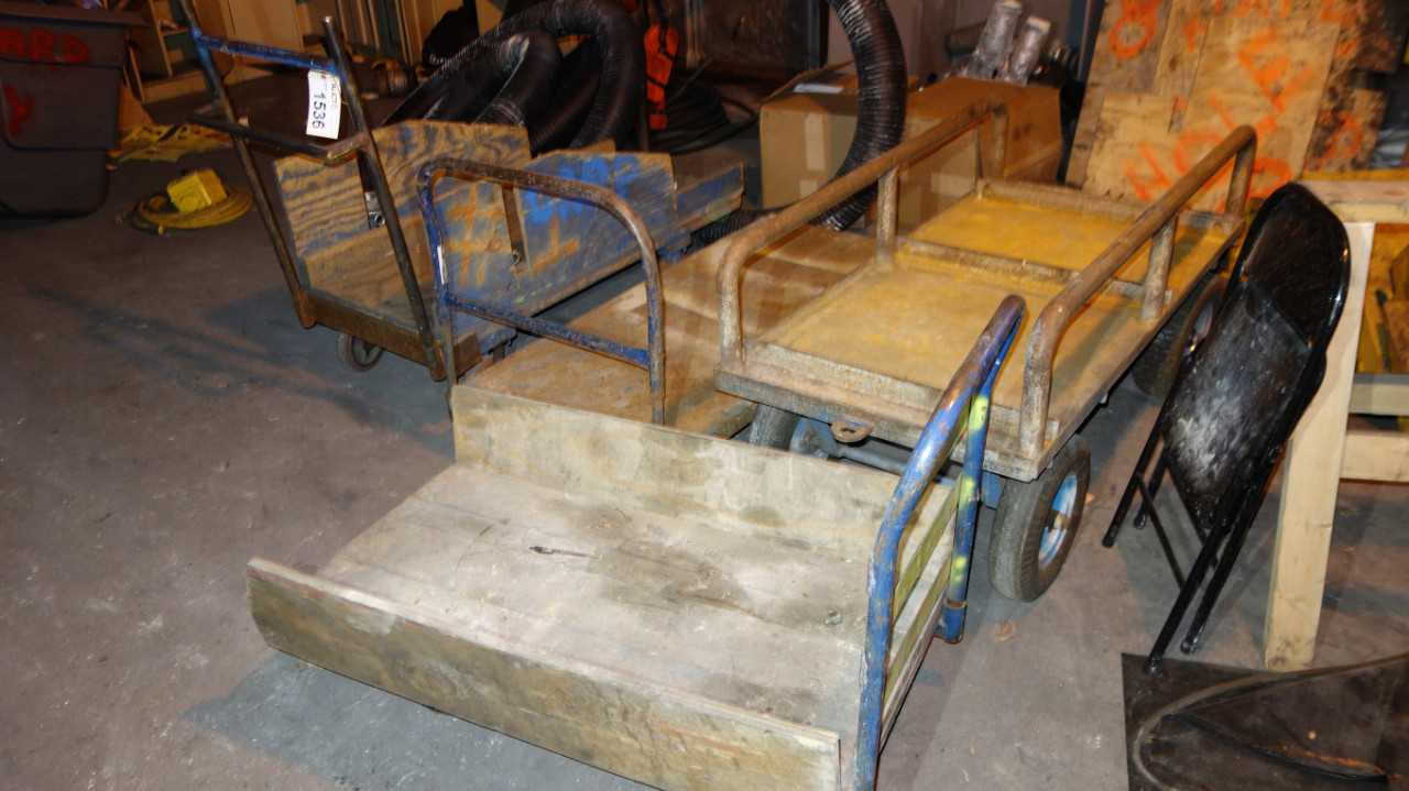 LOT OF 4 CARTS - ROLLING CARTS