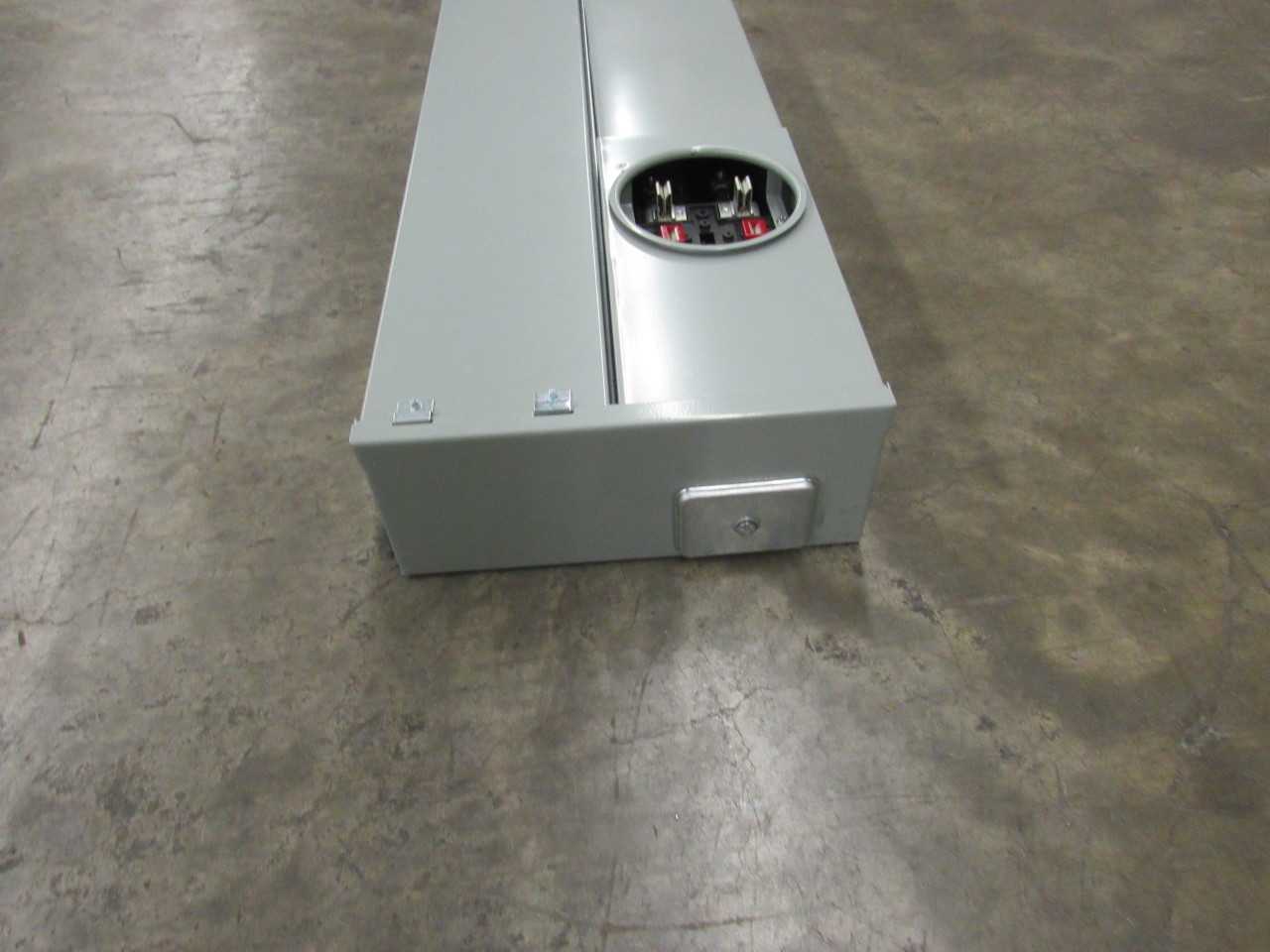 Quantity of 4x MBE2040B200BTS Electrical Panel/Loadcenter/Switchboards - ELECTRICAL COMPONENTS