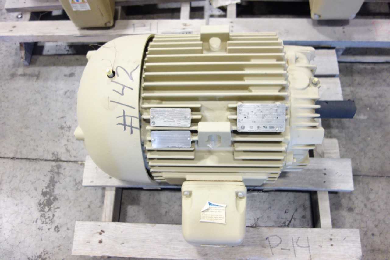 LOT OF 3 GENERAL ELECTRIC MOTORS - ELECTRIC MOTORS