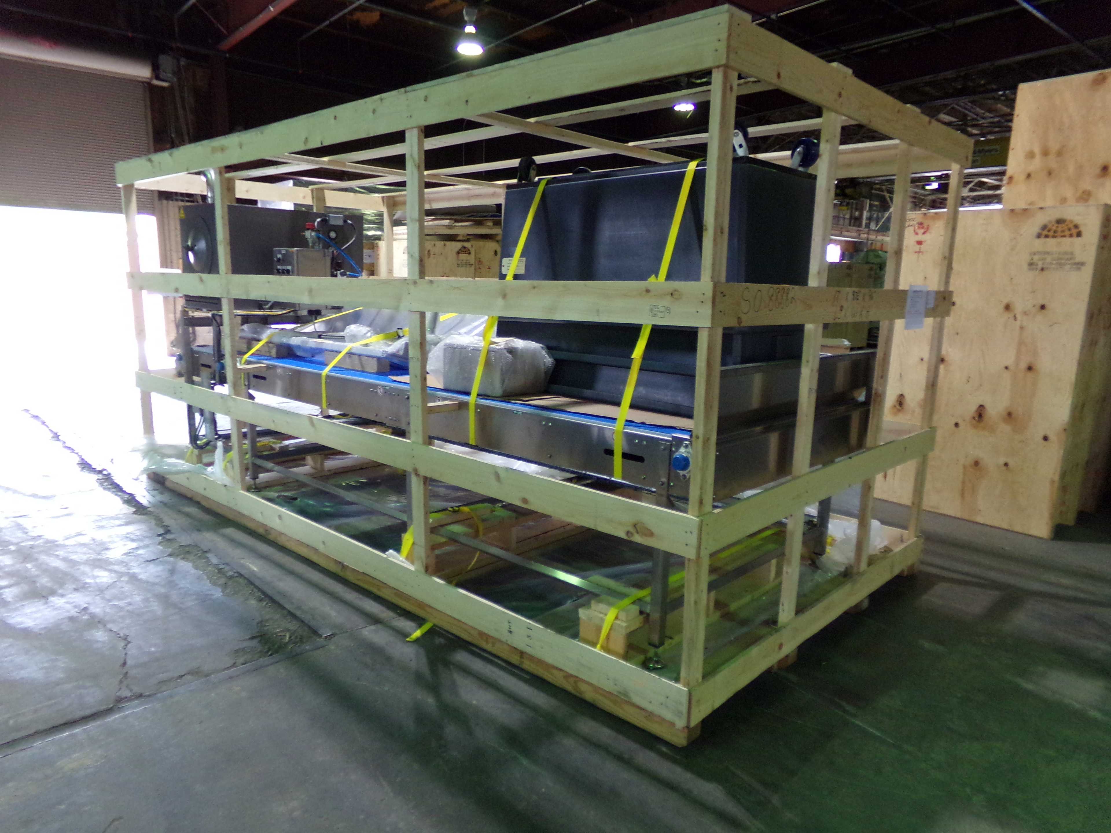 2020 Fleetwood ALF 240 Debagger - FOOD & BEVERAGE