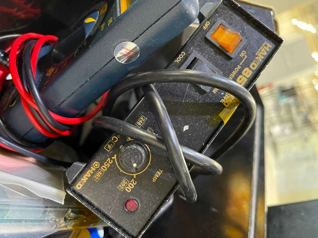 Waveteck Volt Meter and Power supply - ELECTRICAL COMPONENTS