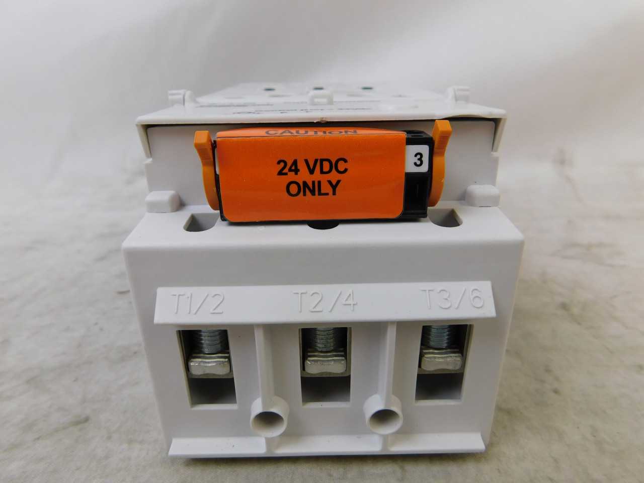 (3) Eaton E111D65X3N Non-Reversing Contactor Open 3P 65A 24VDC - CONTACTORS