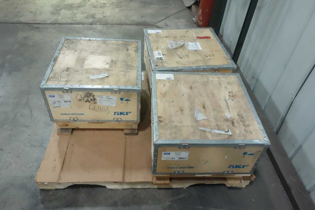 LOT OF 3 SKF 23152 CCK/C4W33 ROLLER BEARINGS - BEARINGS