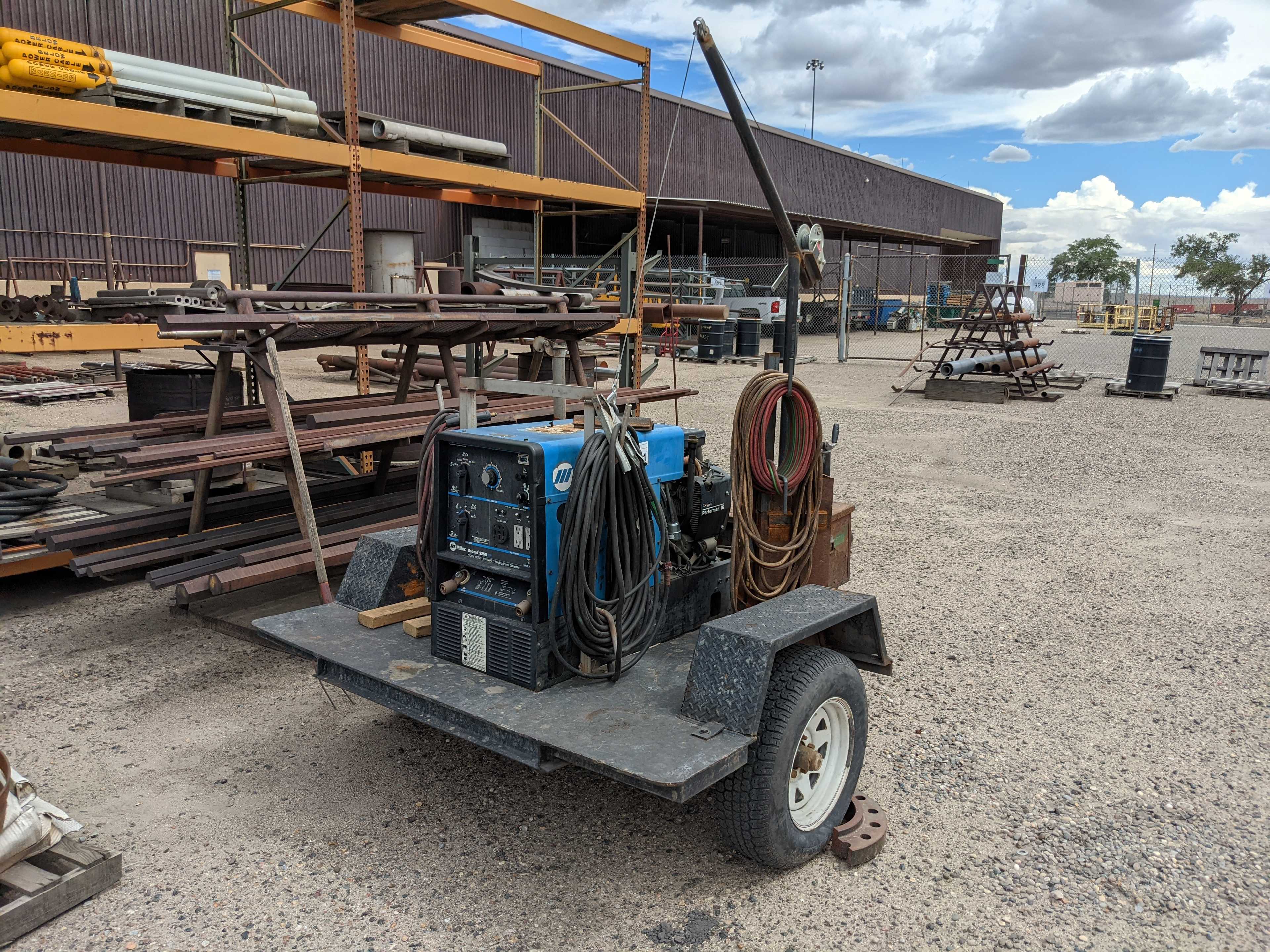 WELDER - HOLDING & POSITIONING EQUIPMENT