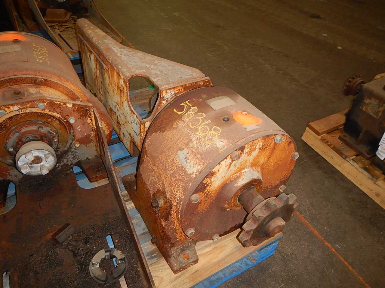25 HP West Gear Reducer Model 284B54D - GEAR REDUCERS