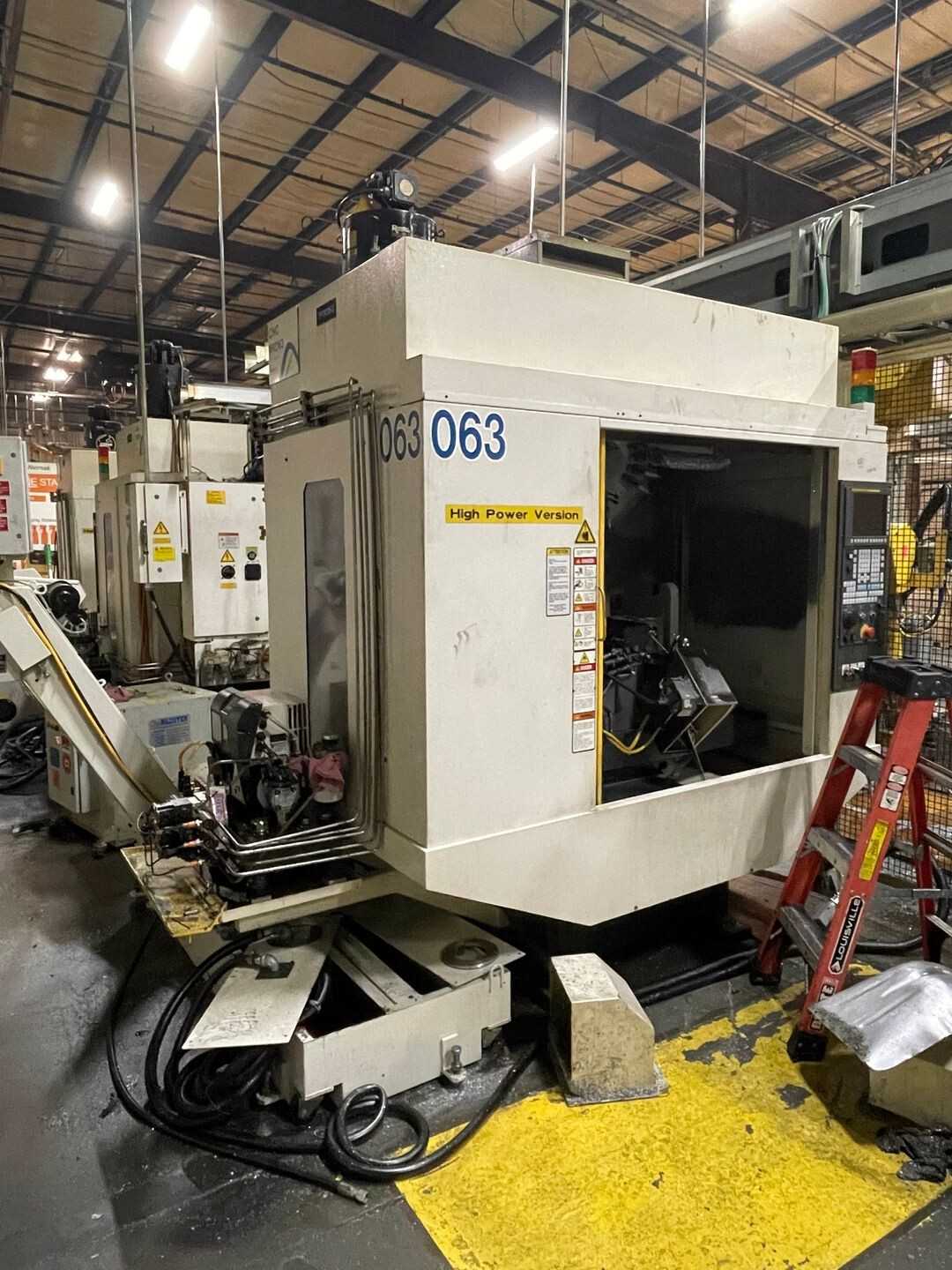 2015 Fanuc Robodrill D21L iA5 CNC Mill - VERTICAL MACHINING CENTERS