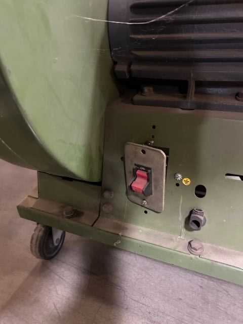 BULK LOT OF DUST COLLECTORS QTY 2 - DUST COLLECTOR