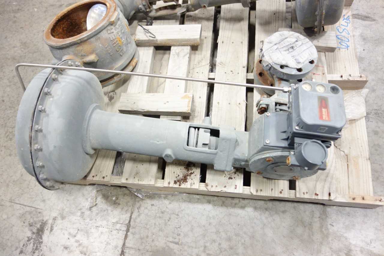 LOT OF ASSORTED 3 IN FISHER ACTUATOR CONTROL VALVES WITH ATTACHMENTS - CONTROL VALVE