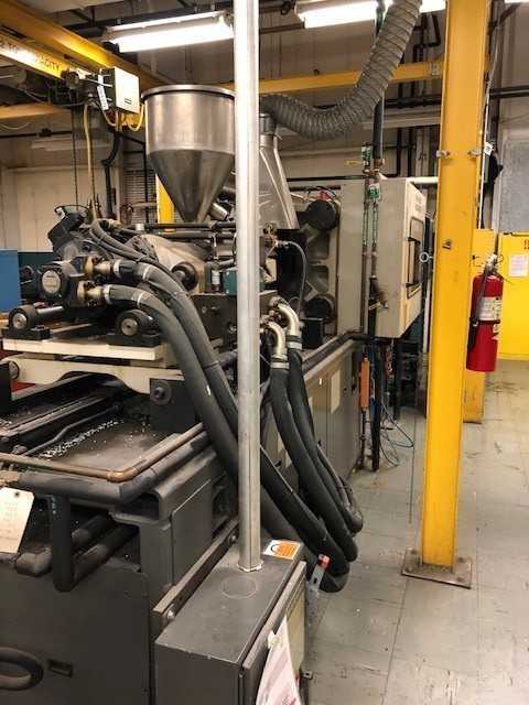 Cincinnati Milacron; Inc Molding Press - CNC MACHINING CENTERS