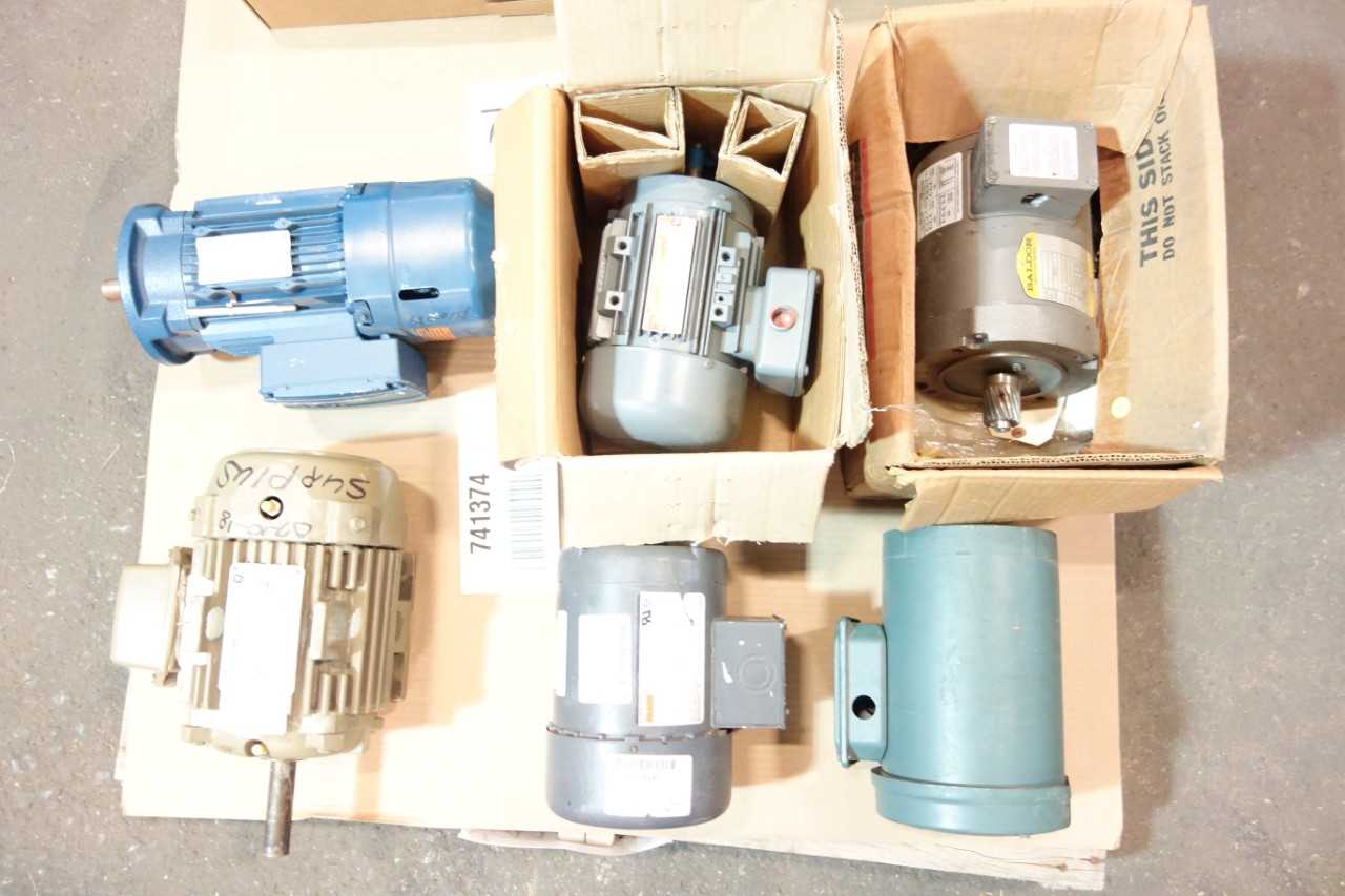 1 LOT OF ASSORTED AC ELECTRIC MOTORS- SEW EURODRIVE, GENERAL ELECTRIC, DAYTON, RELIANCE, BRROK CROMPTON - ELECTRIC MOTORS
