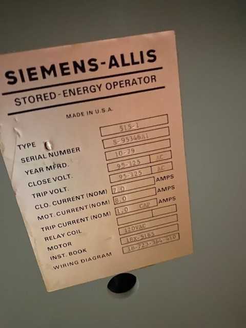 1978 Siemens Allis-Chalmers MA-250C1 High Voltage Ruptair Power Circuit Breaker - packaged in crate - CIRCUIT BREAKERS