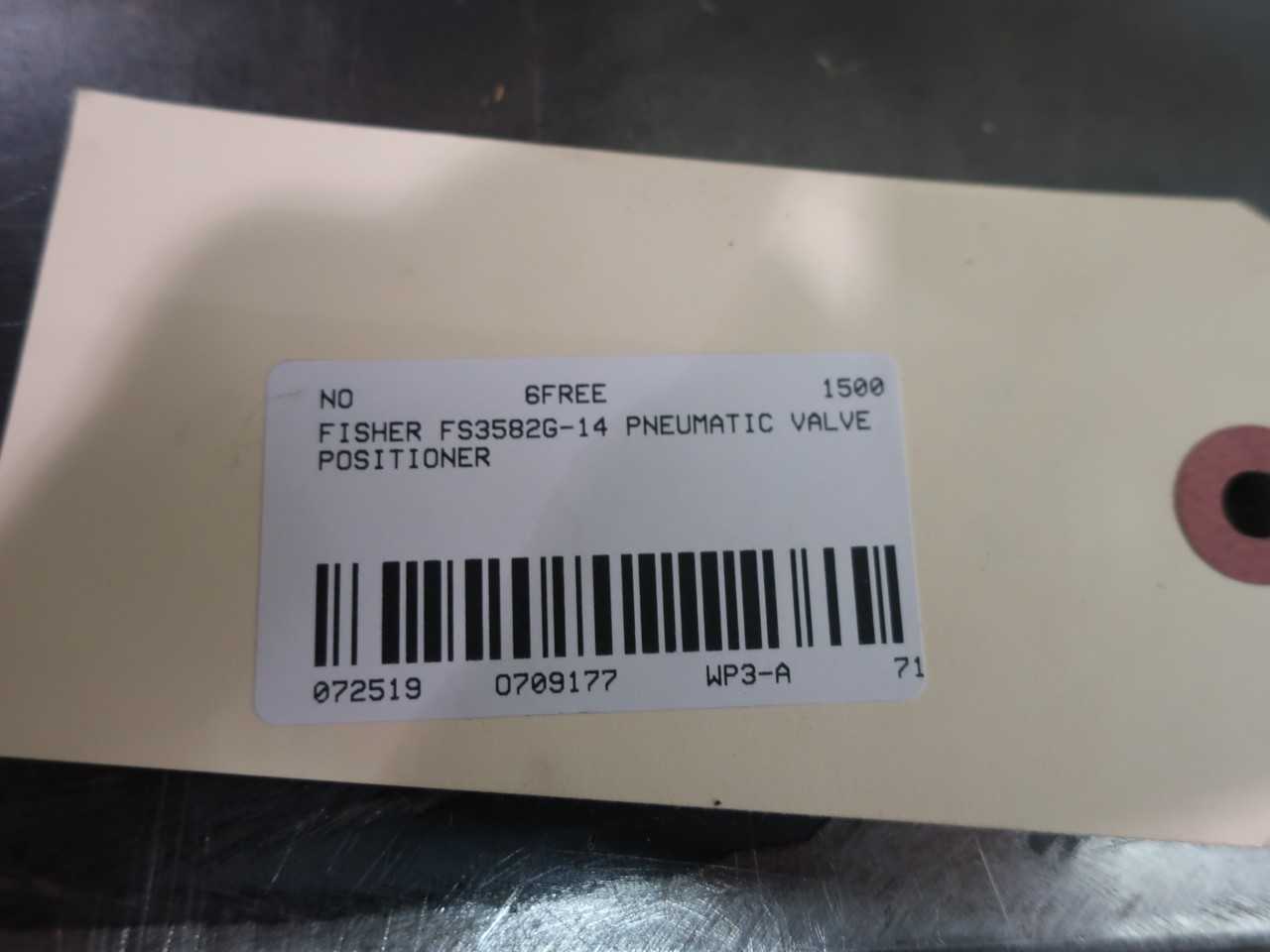 FISHER FS3582G-14 PNEUMATIC VALVE POSITIONER - CONTROL VALVE