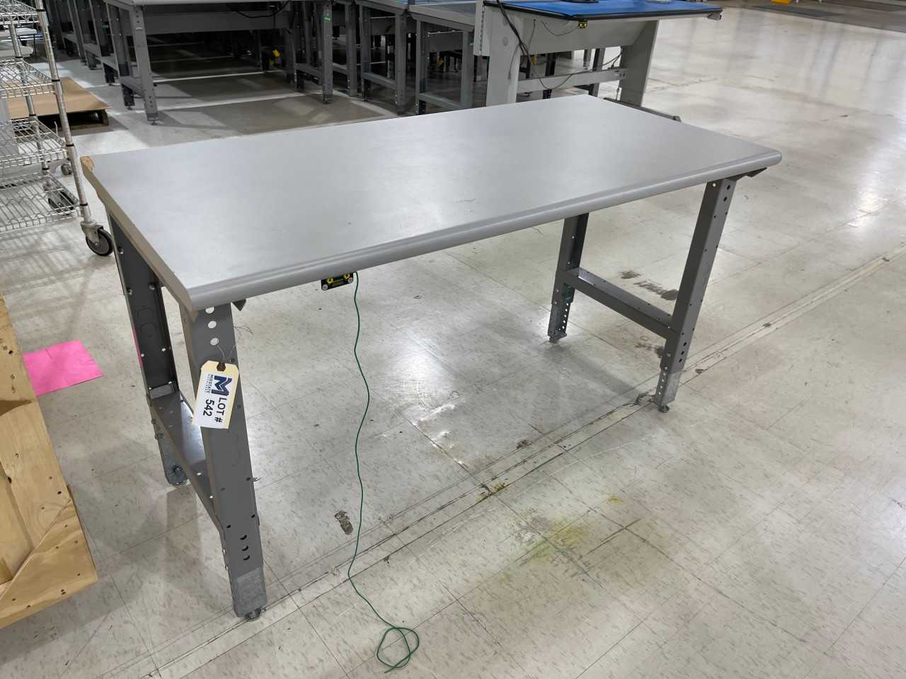 Adjustable Workbench - ROLLING CARTS