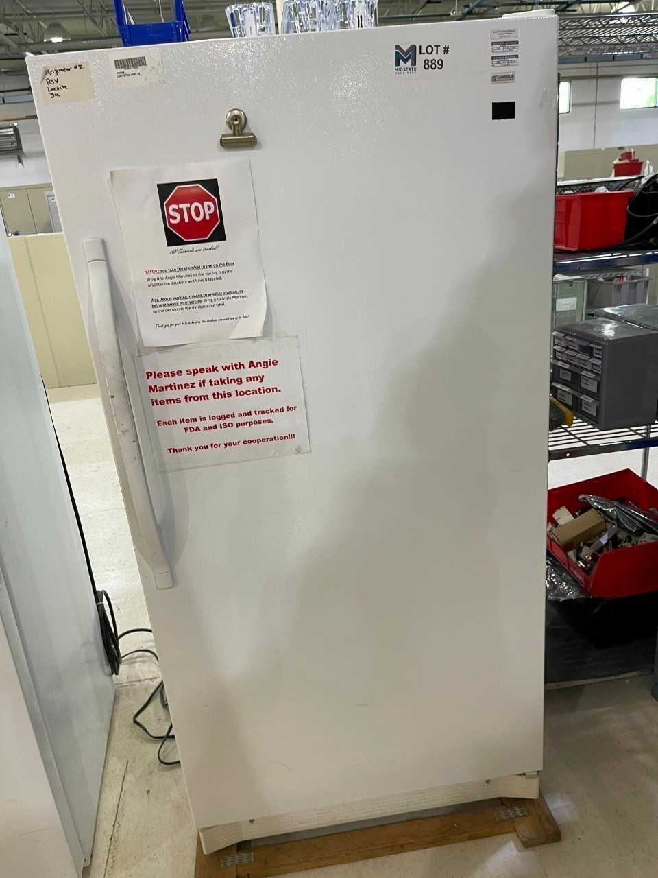 Refrigerator