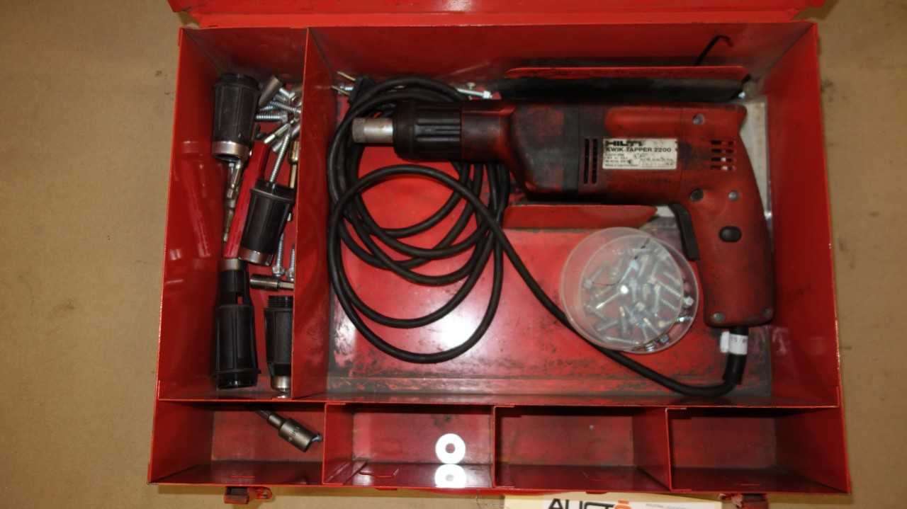 HILTI KWIK-TAPPER 2200 CORDED DRIVER TAPPER DRILL - ELECTRIC POWER TOOLS