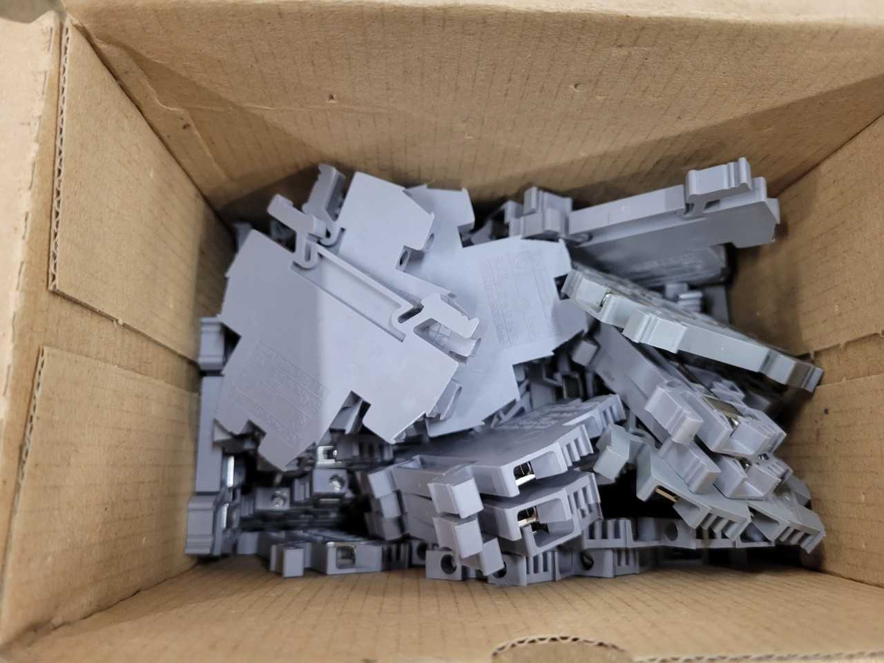 [Woertz - 24 Cases of 50] "3430" Two-Step Terminals - MACHINING ACCESSORIES & TOOLING
