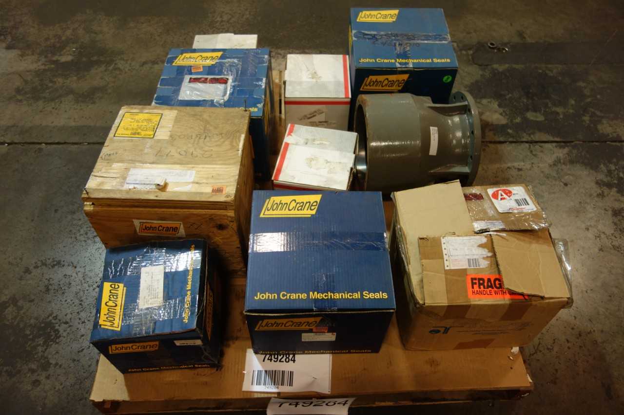 1 PALLET OF ASSORTED PUMP REPLACEMENT PARTS & ACCESSORIES- JOHN CRANE, FLOWSERVE - POWER TRANSMISSION